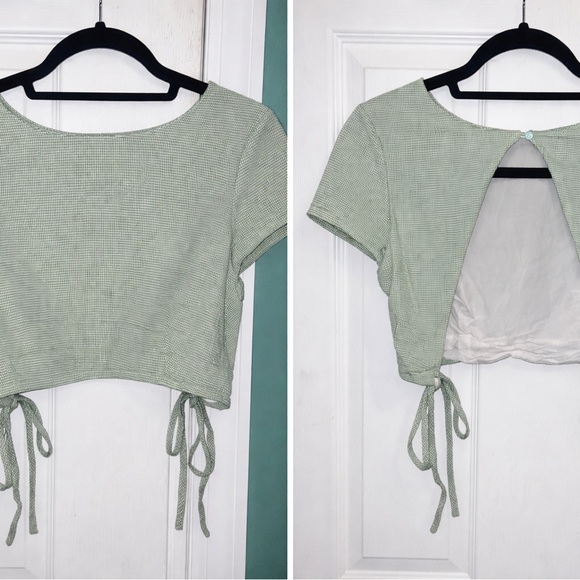 Le Lis Mint Checkered Crop Top with Side Ties - Picture 2 of 3